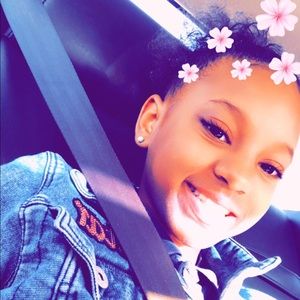 Meet your Posher, Carah